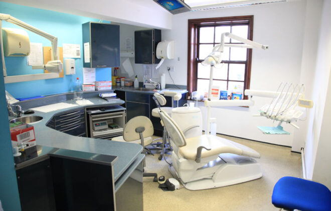 Multi-Clinic Dentists